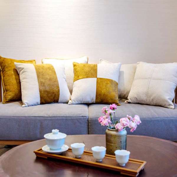 Customised new gold square pillow case decor cushion cover set